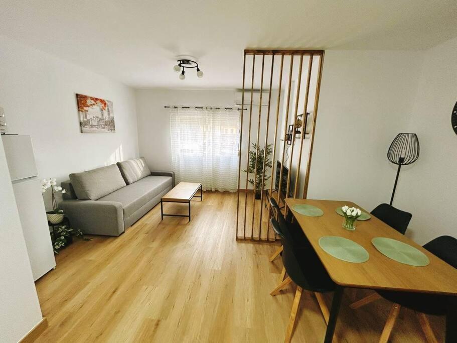 Apartment In The Heart Of Малага Екстер'єр фото